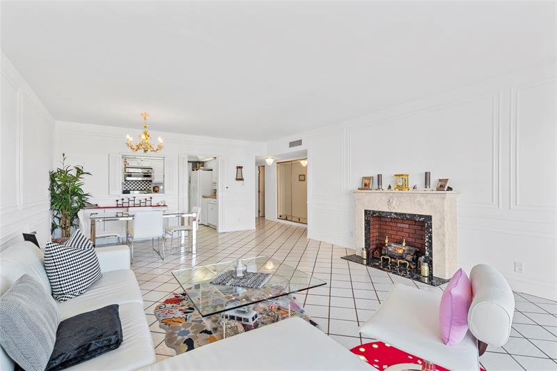 Image 7 of 24 For 3750 Galt Ocean Dr  1408