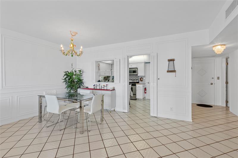 Image 8 of 24 For 3750 Galt Ocean Dr  1408