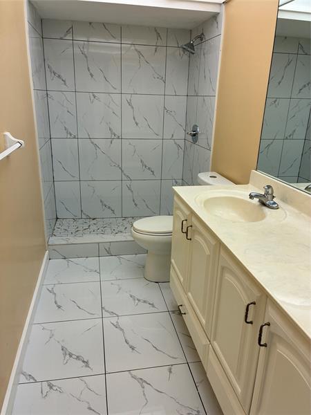 Image 10 of 10 For 3040 16th Ave  A210