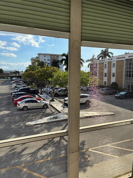 Image 7 of 10 For 3040 16th Ave  A210