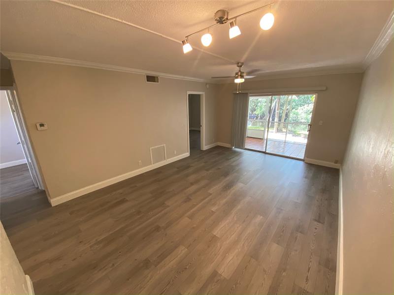 Details for 1400 57th St  104, Fort Lauderdale, FL 33334