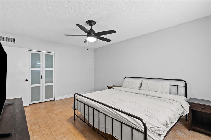 Image 13 of 17 For 3791 84th Ave  1 F