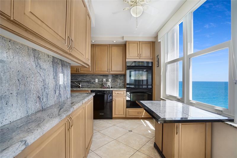 Image 26 of 86 For 4280 Galt Ocean Dr  11j