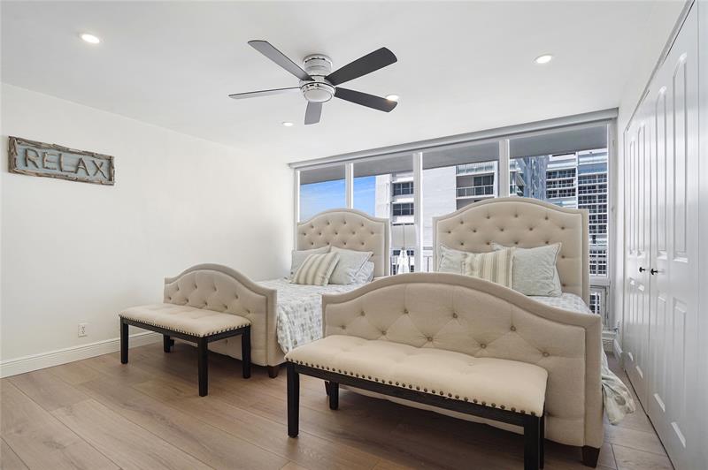 Image 35 of 86 For 4280 Galt Ocean Dr  11j