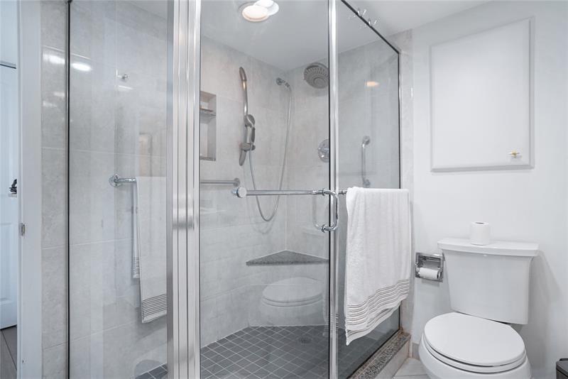 Image 39 of 86 For 4280 Galt Ocean Dr  11j