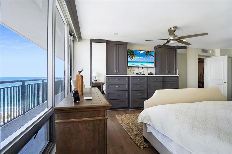 Image 4 of 86 For 4280 Galt Ocean Dr  11j