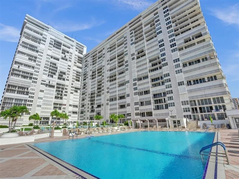 Image 82 of 86 For 4280 Galt Ocean Dr  11j