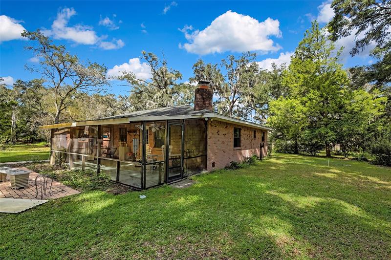 Image 21 of 57 For 26250 Blackjack St