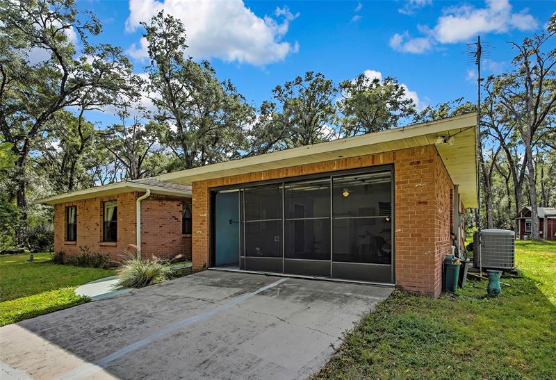 Image 24 of 57 For 26250 Blackjack St