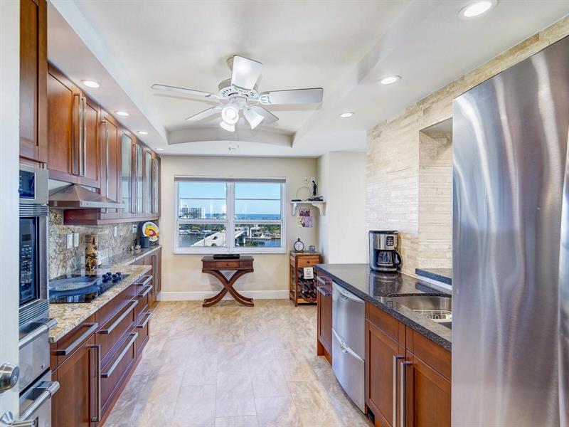 Image 20 of 45 For 2500 Las Olas Blvd  901