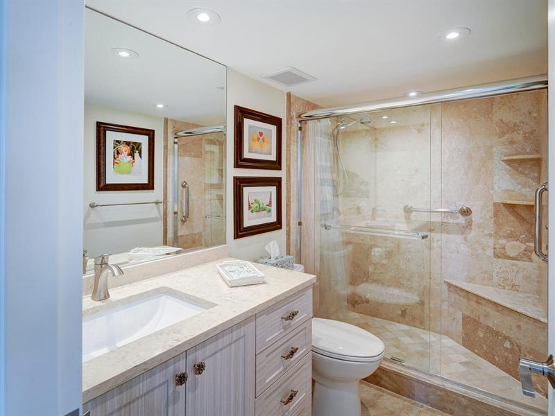 Image 26 of 45 For 2500 Las Olas Blvd  901