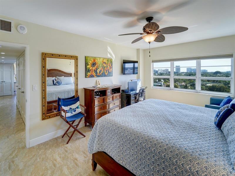 Image 31 of 45 For 2500 Las Olas Blvd  901