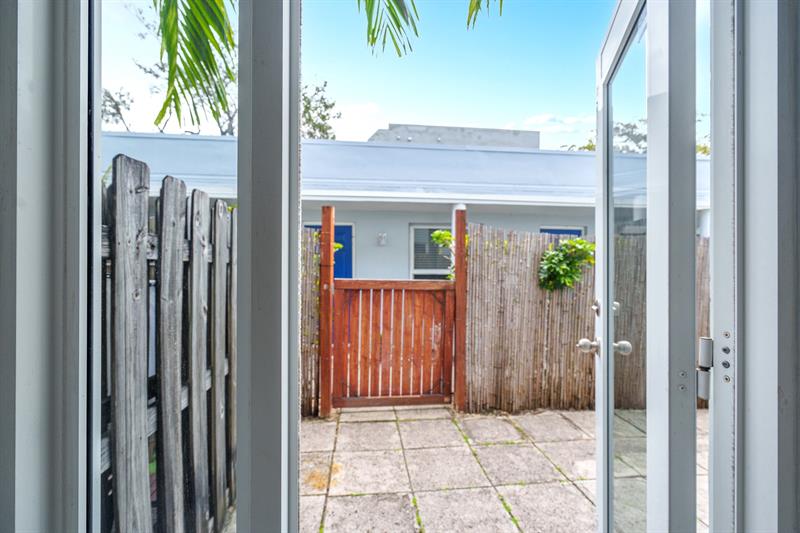 Image 22 of 29 For 416 15th Ave  3