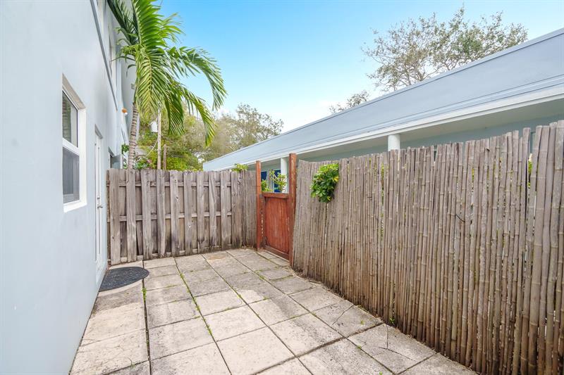 Image 24 of 29 For 416 15th Ave  3