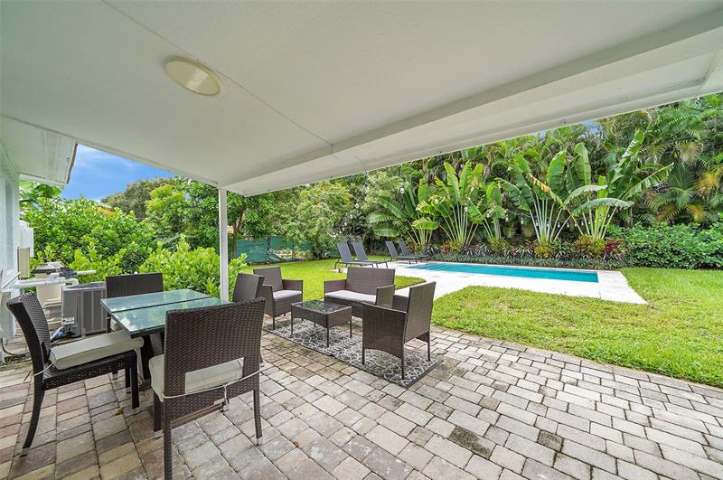 Image 37 of 48 For 400 26th Dr  