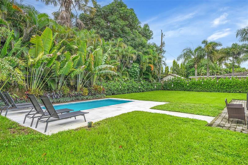 Image 43 of 48 For 400 26th Dr  