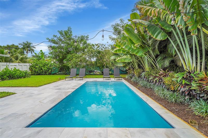 Image 47 of 48 For 400 26th Dr  