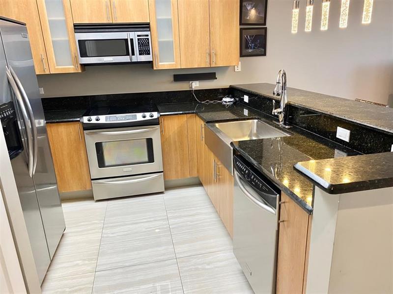 Details for 2631 14th Ave  302, Wilton Manors, FL 33334