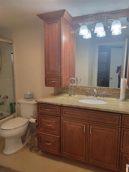 Image 19 of 34 For 2401 Ocean Dr  1108