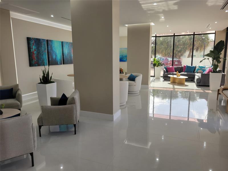 Image 28 of 34 For 2401 Ocean Dr  1108