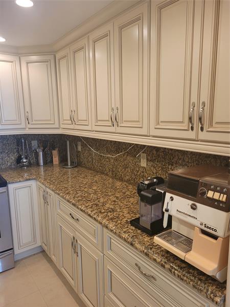 Image 6 of 34 For 2401 Ocean Dr  1108