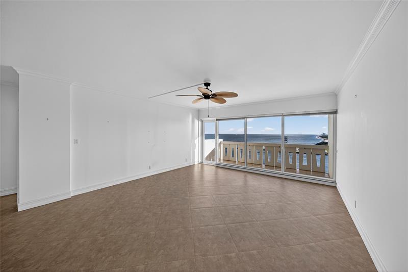 Image 11 of 16 For 2100 Ocean Dr 11-l