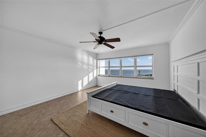 Image 13 of 16 For 2100 Ocean Dr 11-l