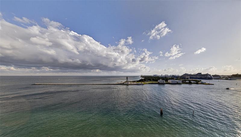 Image 5 of 16 For 2100 Ocean Dr 11-l