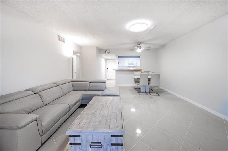 Image 7 of 18 For 770 2nd Ave  201f