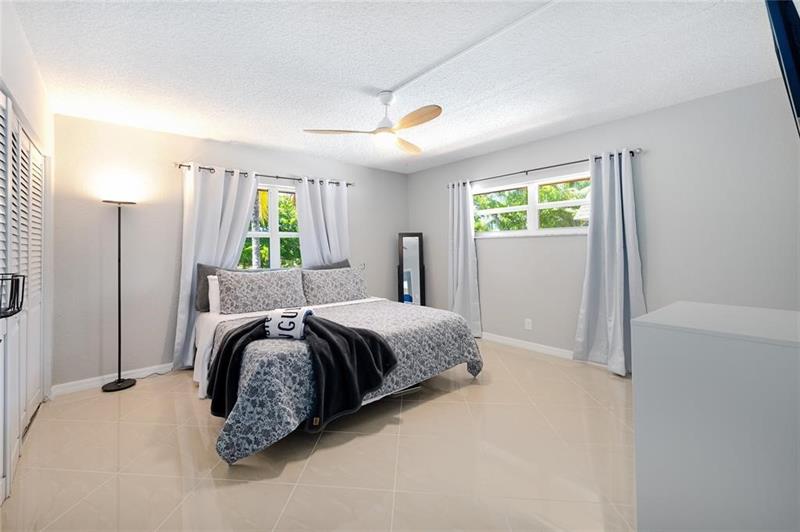 Image 8 of 18 For 770 2nd Ave  201f