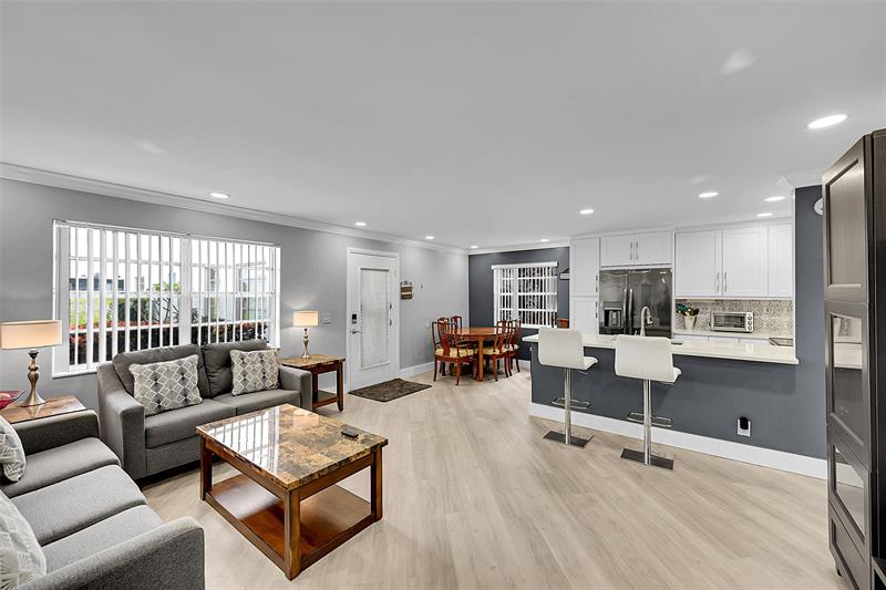 Image 3 of 23 For 964 Normandy Trail  U