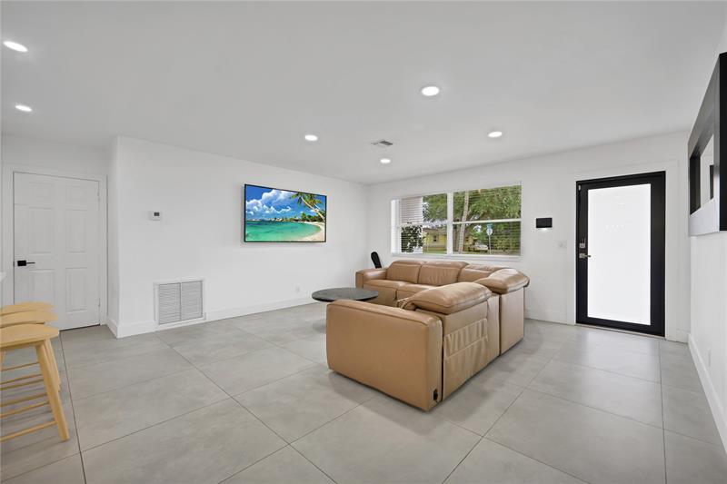 Image 11 of 35 For 300 65th Way