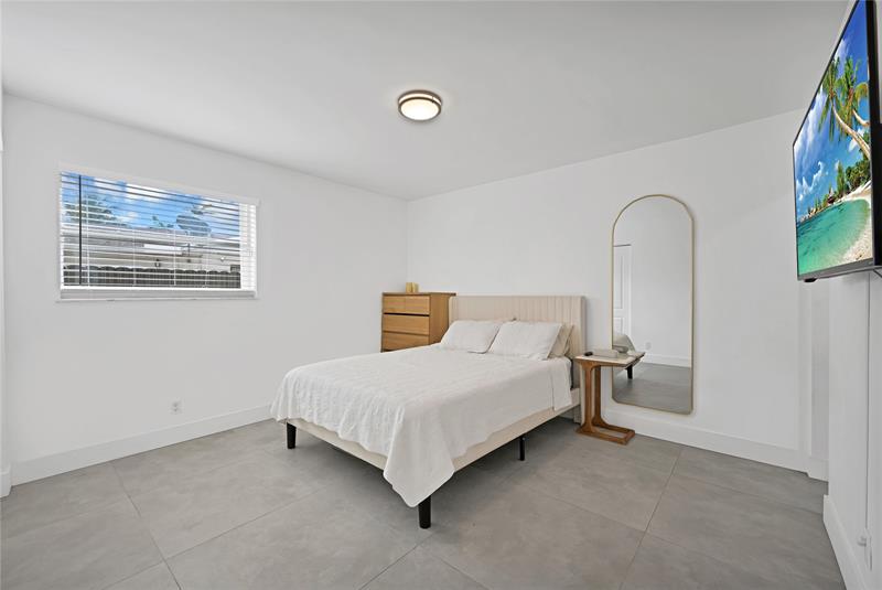 Image 17 of 35 For 300 65th Way