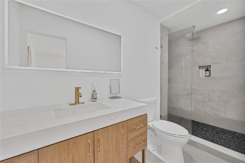 Image 19 of 35 For 300 65th Way