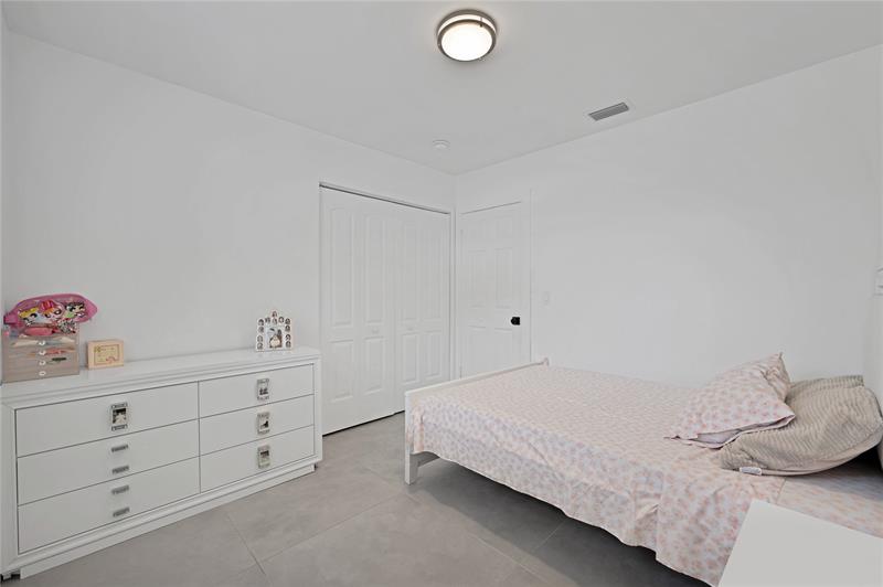 Image 21 of 35 For 300 65th Way