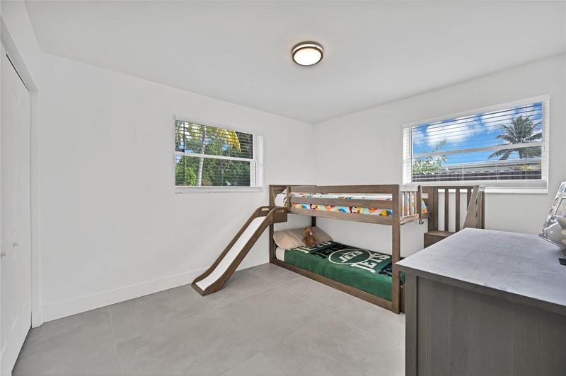 Image 23 of 35 For 300 65th Way