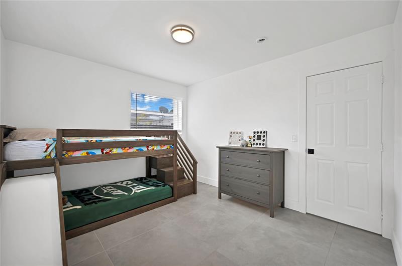 Image 24 of 35 For 300 65th Way