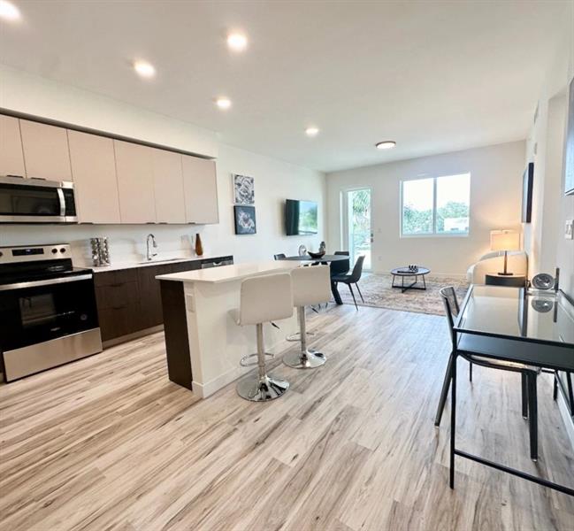 Image 3 of 28 For 1621 Dixie Highway