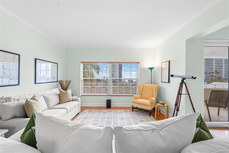 Image 6 of 37 For 1299 Ocean Blvd  R11