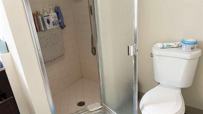 Image 20 of 36 For 367 Federal Hwy  C225