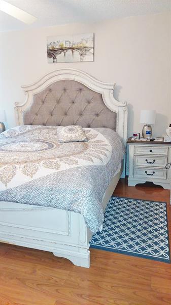 Image 21 of 36 For 367 Federal Hwy  C225