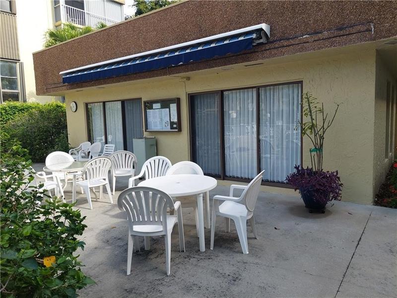 Image 30 of 36 For 367 Federal Hwy  C225