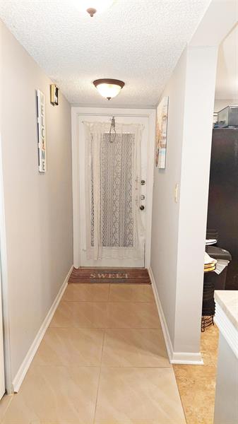 Image 4 of 36 For 367 Federal Hwy  C225