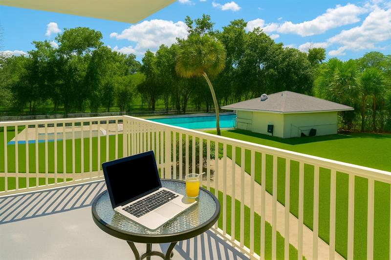 Image 3 of 24 For 4200 Hillcrest Dr  201