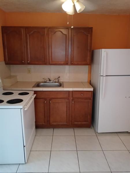 Image 3 of 7 For 701 4th St  