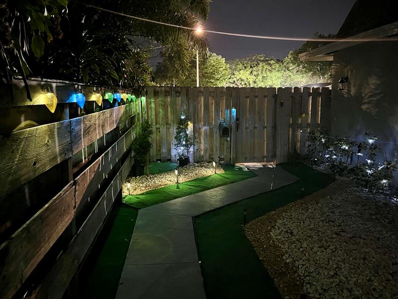 Image 20 of 22 For 1123 Andrews Ave