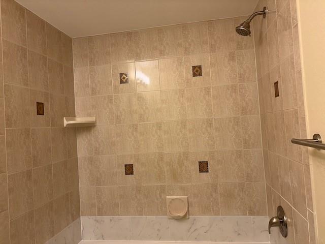 Image 11 of 18 For 2562 107th Av