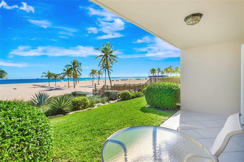 Image 7 of 23 For 1710 Ocean Ln  104