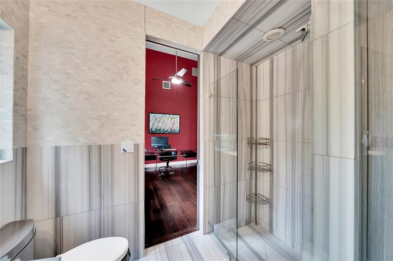 Image 27 of 58 For 2631 Okeechobee Ln