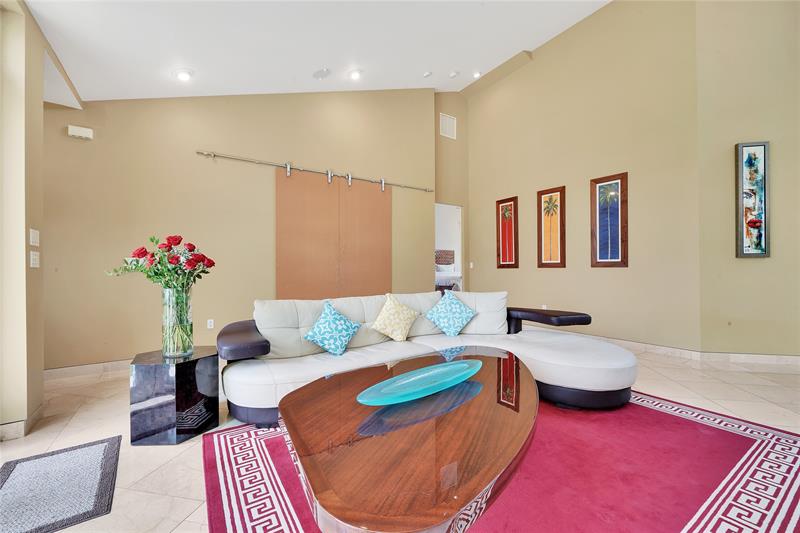 Image 5 of 58 For 2631 Okeechobee Ln